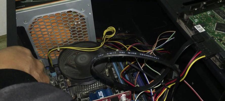 如何实现英雄联盟稳定180帧？需要哪些硬件配置？  第3张