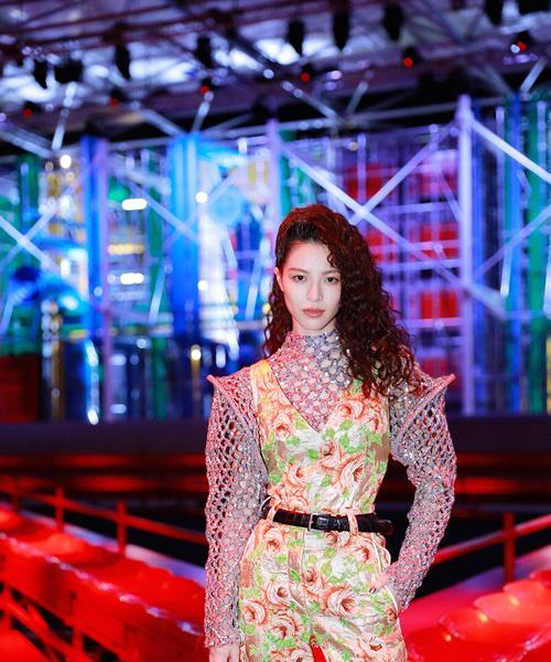 路易威登的魔法少女大战(探寻LV魔法少女游戏中的温柔魅力) 第2张 路易威登的魔法少女大战(探寻LV魔法少女游戏中的温柔魅力) 第2张
